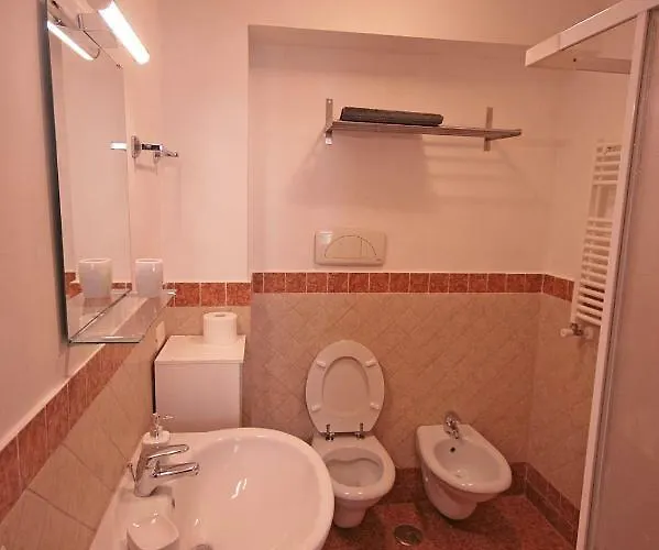 Trastevere 3 Bedrooms アパート *