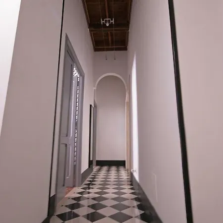 Apartment Trastevere 3 Bedrooms *