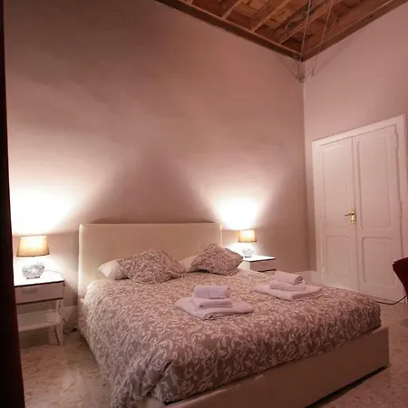 Trastevere 3 Bedrooms Apartment Rome